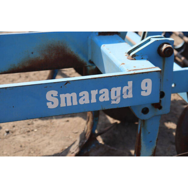 2001 لمكن Smaragd 9-48977340