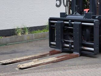 2012-linde-h120-02-48977369
