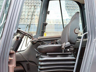 2012-linde-h120-02-48977385