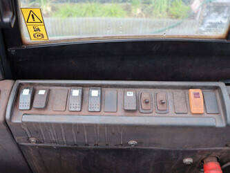 2012-linde-h120-02-48977392