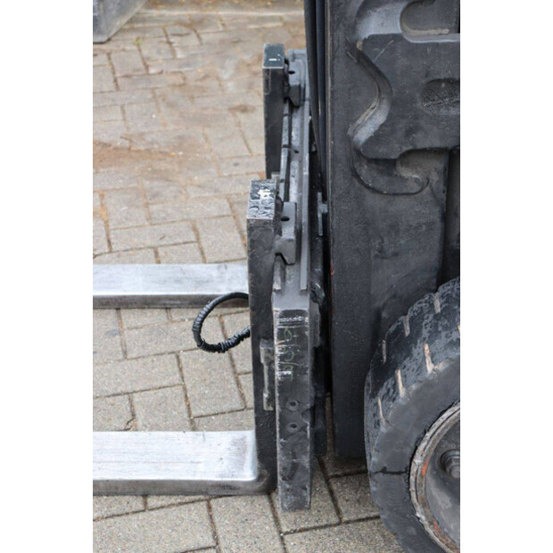 2017 هايستر E2.5XN MWB-48977455