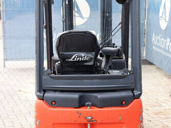 2009-fenwick-linde-e18-01-48977650