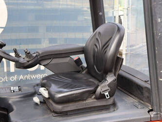 2009-fenwick-linde-e18-01-48977666