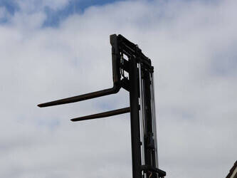 2009-fenwick-linde-e18-01-48977675