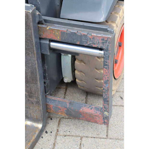 2017 Fenwick-Linde E16P-02-48977729