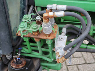 john-deere-5615-v-1484248-48977956