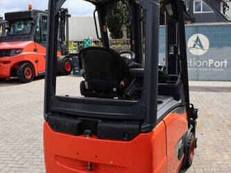 2010-fenwick-linde-e16h-01-48977963