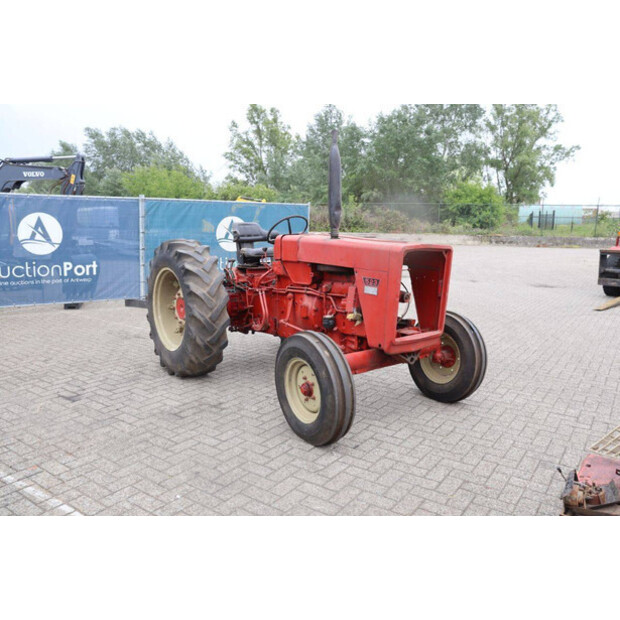 1966 International 523-48978000