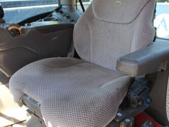2016-john-deere-6155r-1484251-48978065