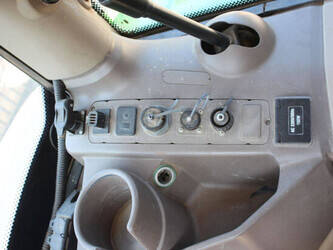 2016-john-deere-6155r-1484251-48978073