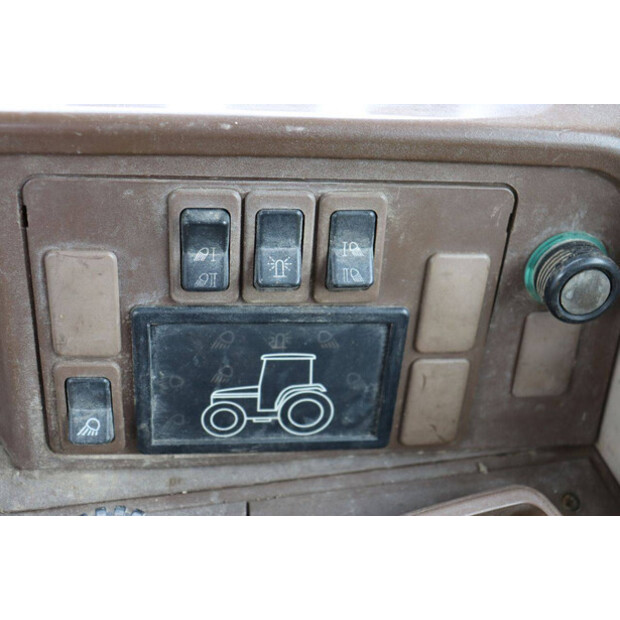 2003 JOHN DEERE 6220-48978265