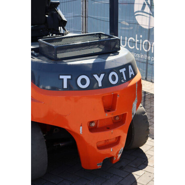 2018 Toyota 8FBMT50-48978596
