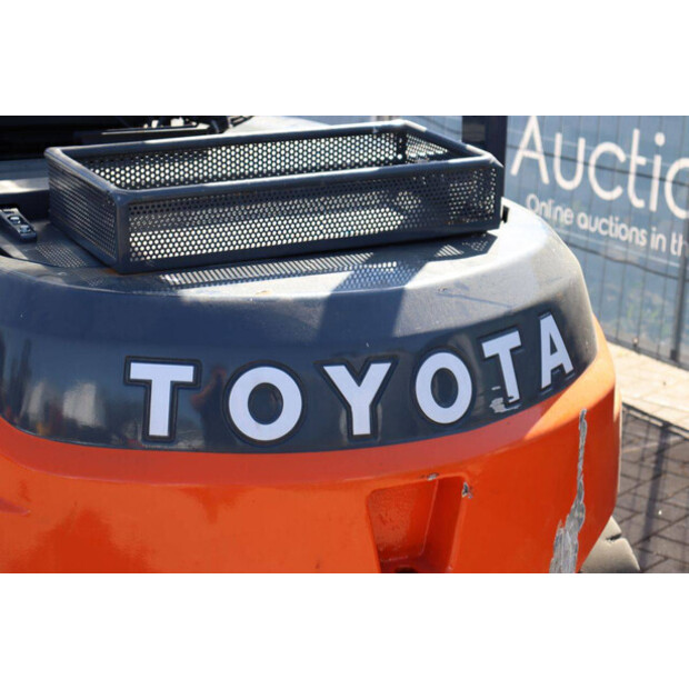 2018 Toyota 8FBMT50-48978597