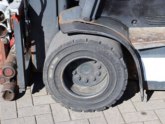 2020-linde-e30hl-01-600-1484265-48978668