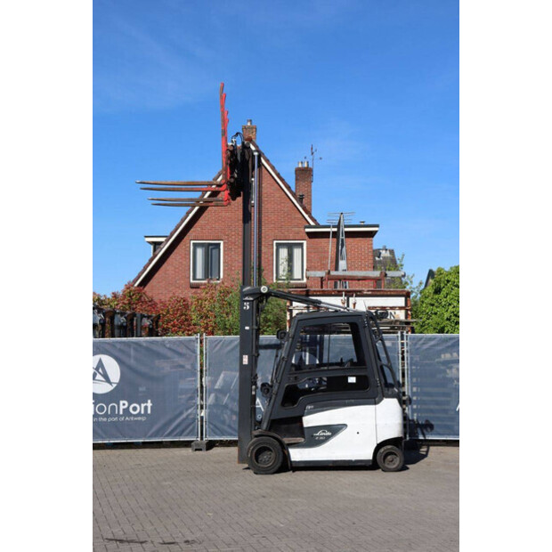 2020 Linde E30HL-01/600-48978689