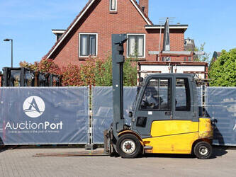 2012-jungheinrich-efg545-1484266-48978693