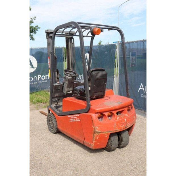 2002 BT CEE 1.5T-48978756