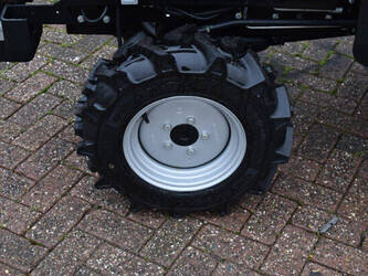 field-trac-270d-1484271-48978850