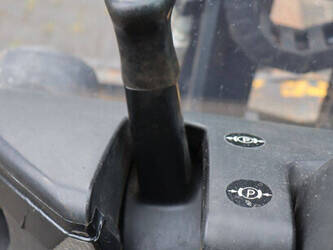 2011-still-rx70-35-1484272-48978891