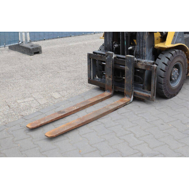 2004 كاتربيلر GP18N-48978933