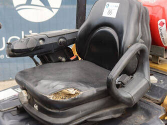 2004-caterpillar-gp18n-1484274-48978945