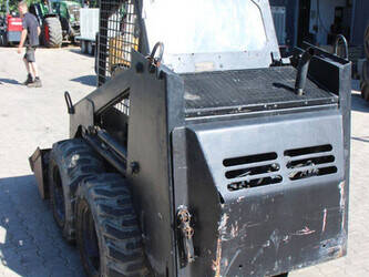 bobcat-743-1484276-48978996