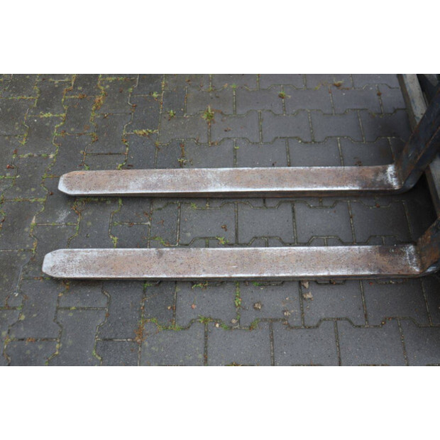 2001 ستيل R20-20N-48979021