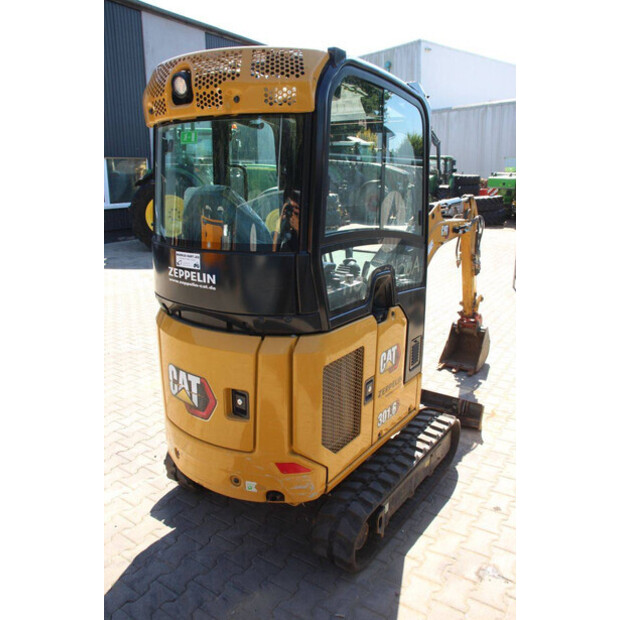 2023 Caterpillar 301.6-48979070