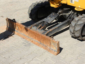 2023-caterpillar-301-6-48979078