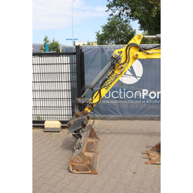 2017 Neuson 2503-48979167