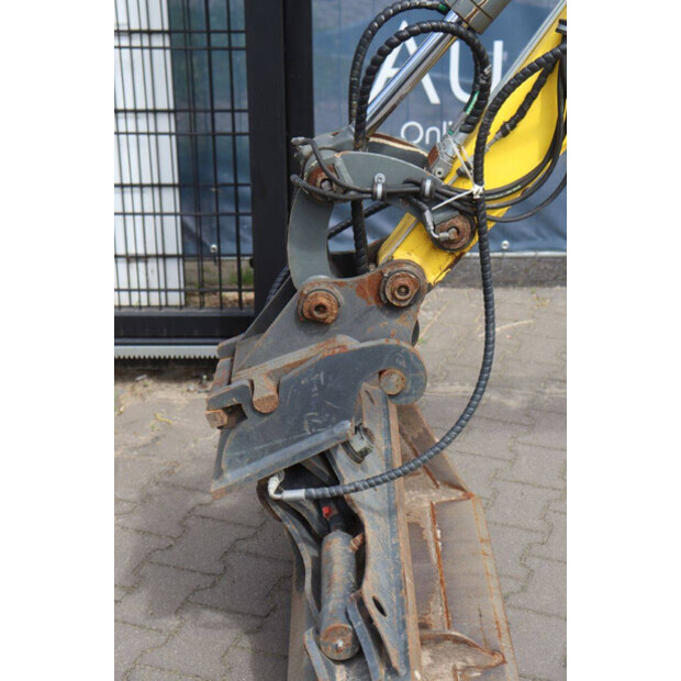 2017 Neuson 2503-48979168