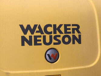 2017-neuson-2503-1484282-48979179