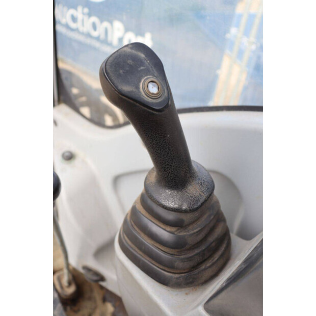 2017 Neuson 2503-48979185