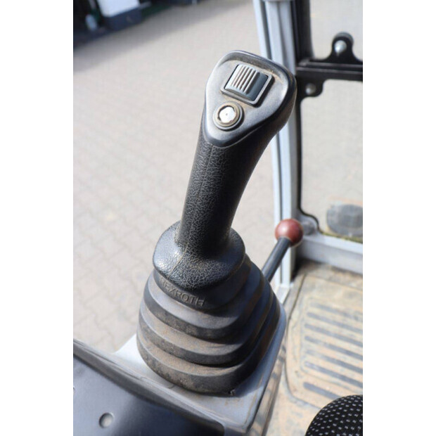 2017 Neuson 2503-48979188