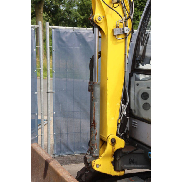 2017 Neuson 2503-48979192