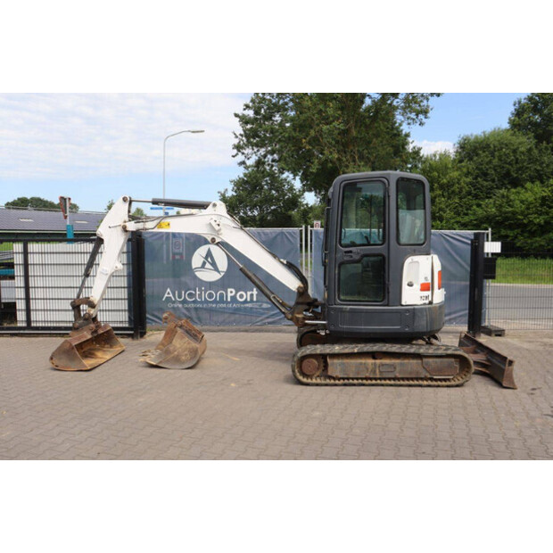 2017 BOBCAT E35-48979264