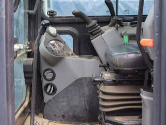 2017-bobcat-e35-1484285-48979288