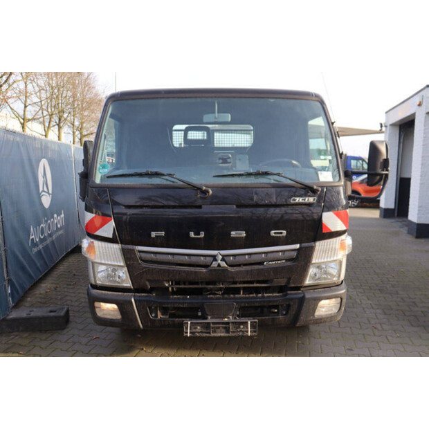 2019 MITSUBISHI Fuso-48979308