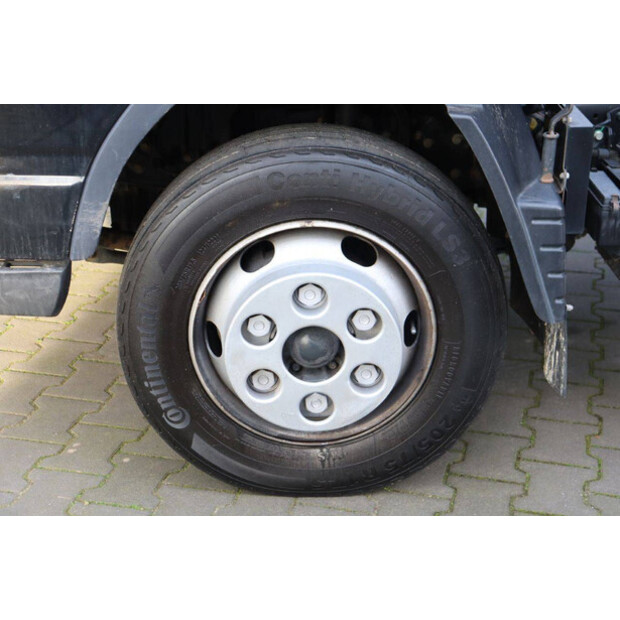 2019 MITSUBISHI Fuso-48979314