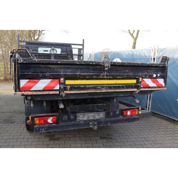 2019 MITSUBISHI Fuso-48979318