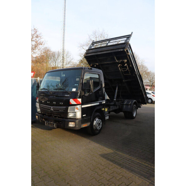 2019 MITSUBISHI Fuso-48979347