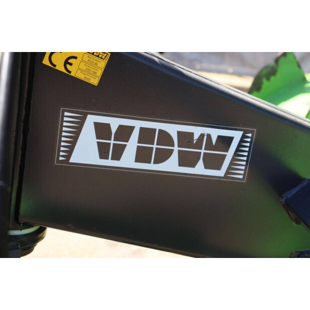 DW KVD-90-48979398