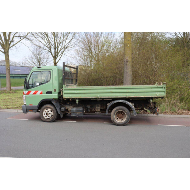 2000 ميتسوبيشي Fuso Canter 6C15-48979422