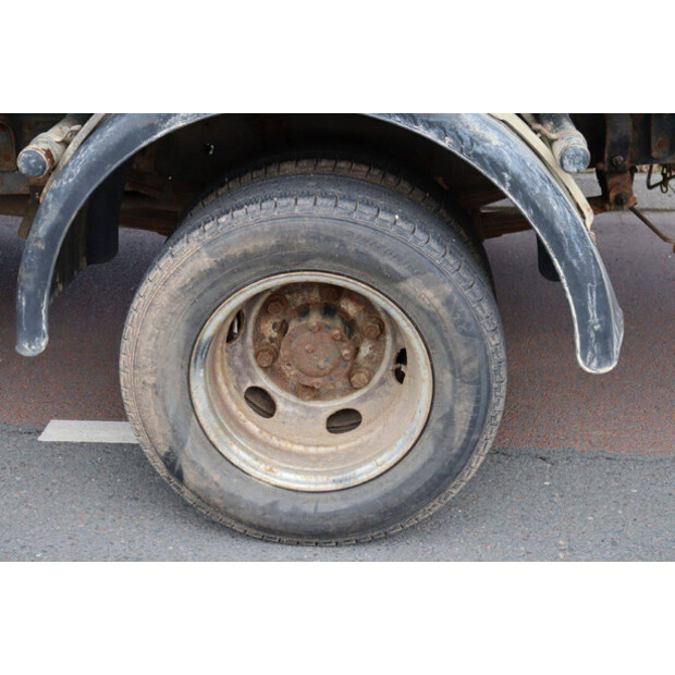 2000 ميتسوبيشي Fuso Canter 6C15-48979434