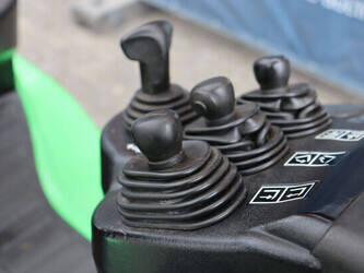 2018-cesab-m325g-1484292-48979497