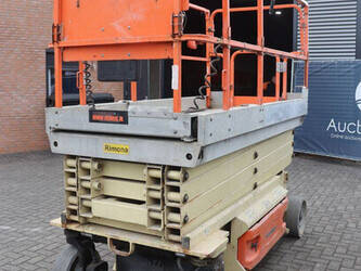 2011-jlg-3246es-1484294-48979550