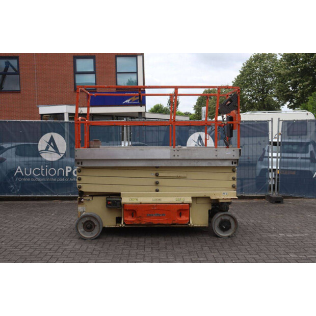 2011 JLG 3246 ES-48979593