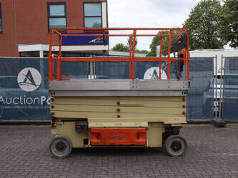2011-jlg-3246-es-1484296-48979593
