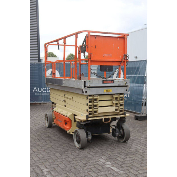 2011 JLG 3246 ES-48979595