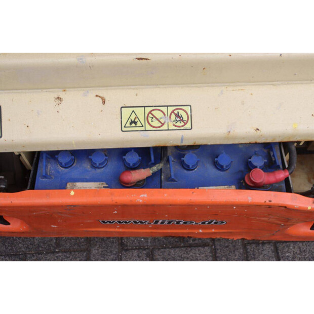 2011 JLG 3246 ES-48979609